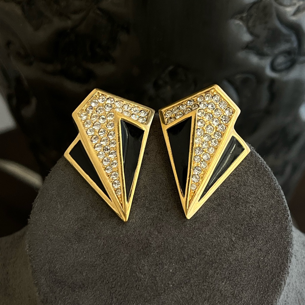 Vintage Christian Dior Kite Triangle Rhinestone Black Enamel Gold Clip Earrings 127$